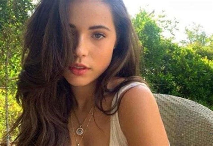 Aneliz Aguilar (Pepe Aguilar Daughter) Age, Wikipedia