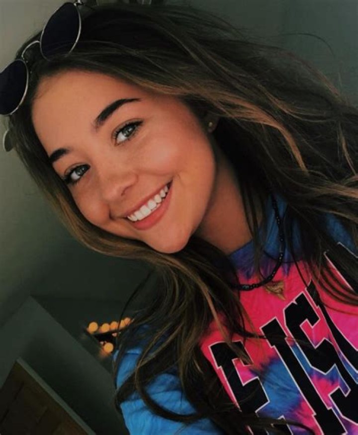 Courtney Kuhnel Age | Wiki, Net worth, Bio, Height, Boyfriend